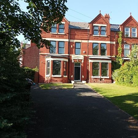 Victorian Renovation Room 8 Bootle  Bagian luar foto