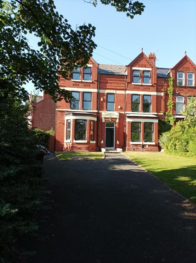 Victorian Renovation Room 8 Bootle  Bagian luar foto