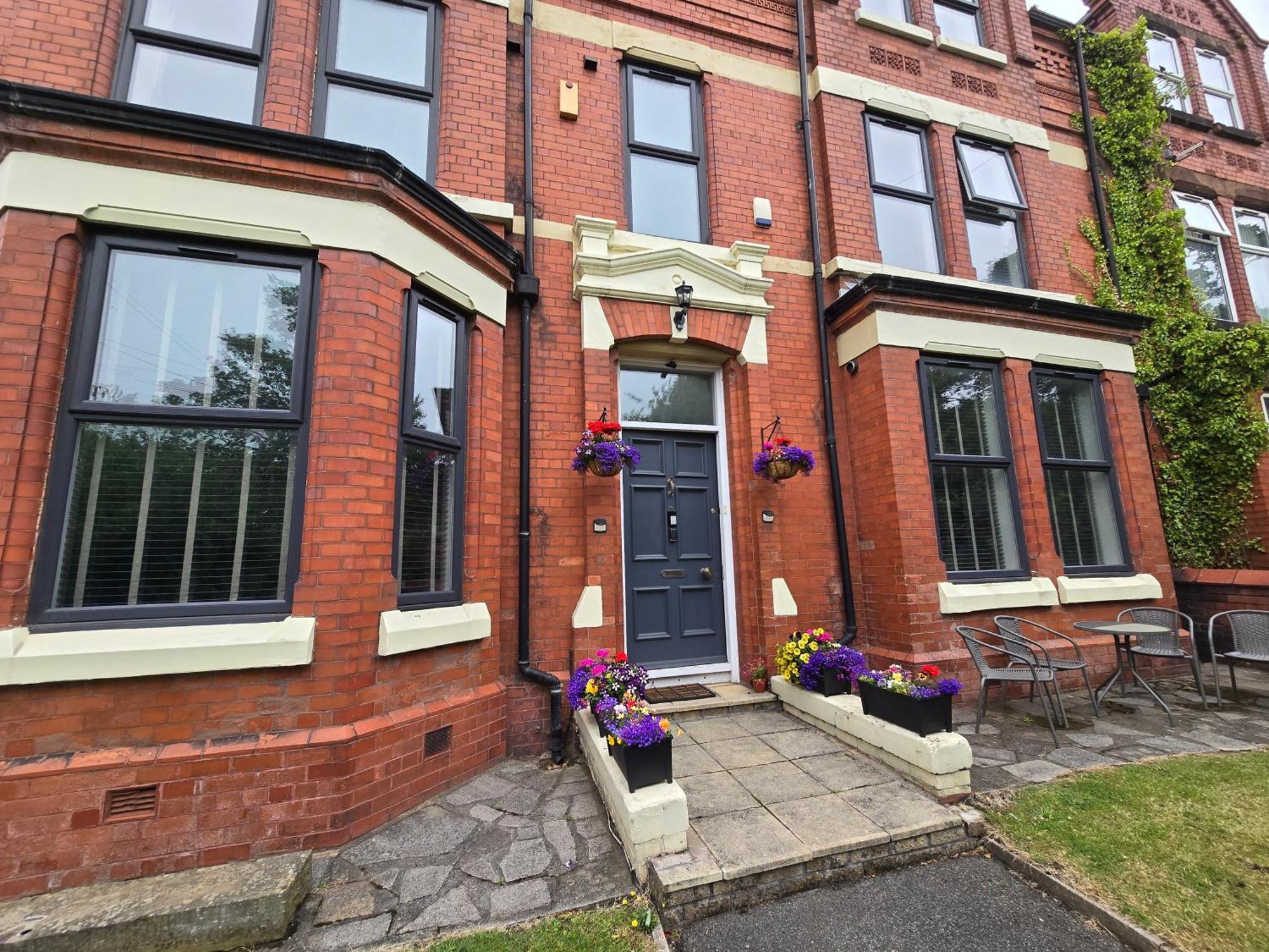 Victorian Renovation Room 8 Bootle  Bagian luar foto